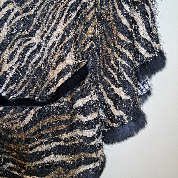 Alberto Makali Women Zebra Poncho Rabbit Fur Trim Fuzzy Knit Size XS Made In USA - Picture 11 of 11
